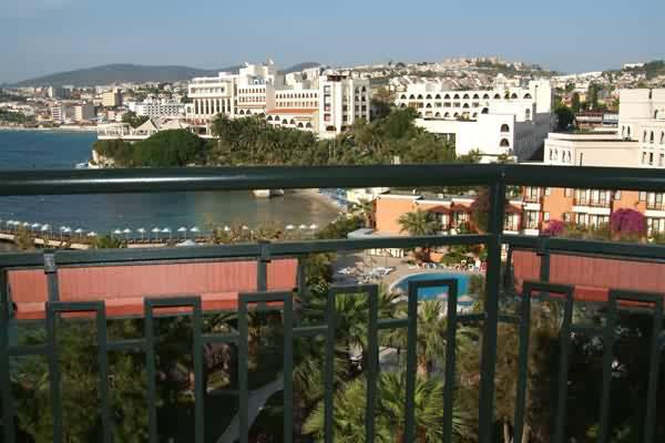 Cande Festival Hotel Kusadası Exterior foto